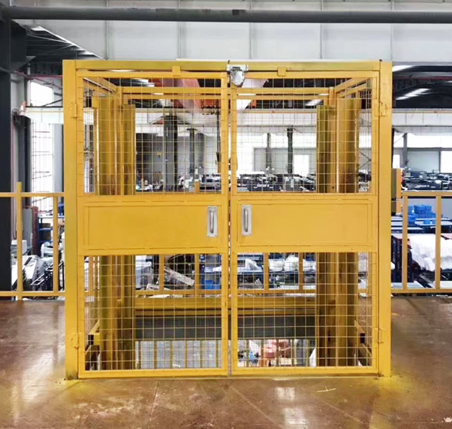 丽江智能导轨式升降机亮相